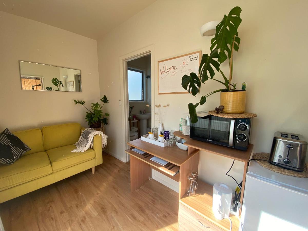 The Willow Guest Suite Dunedin Exterior photo